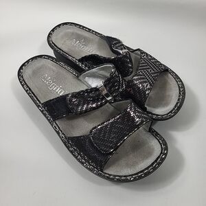 Alegria Karmen Pewter Wavy Sandals KAR-664 Size 38 Metallic Black Adjustable